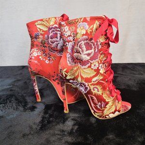 Glamour Chic Floral Lace Up Open Toe Ankle Boots